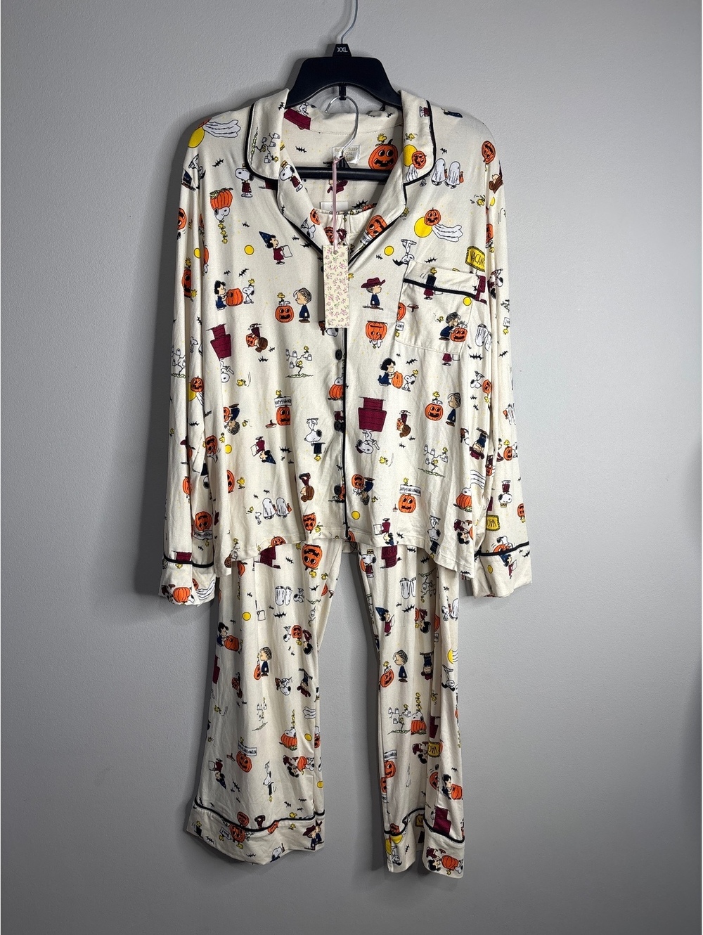 Beauty Sleep Social x Peanuts Halloween Pajama Set XXL